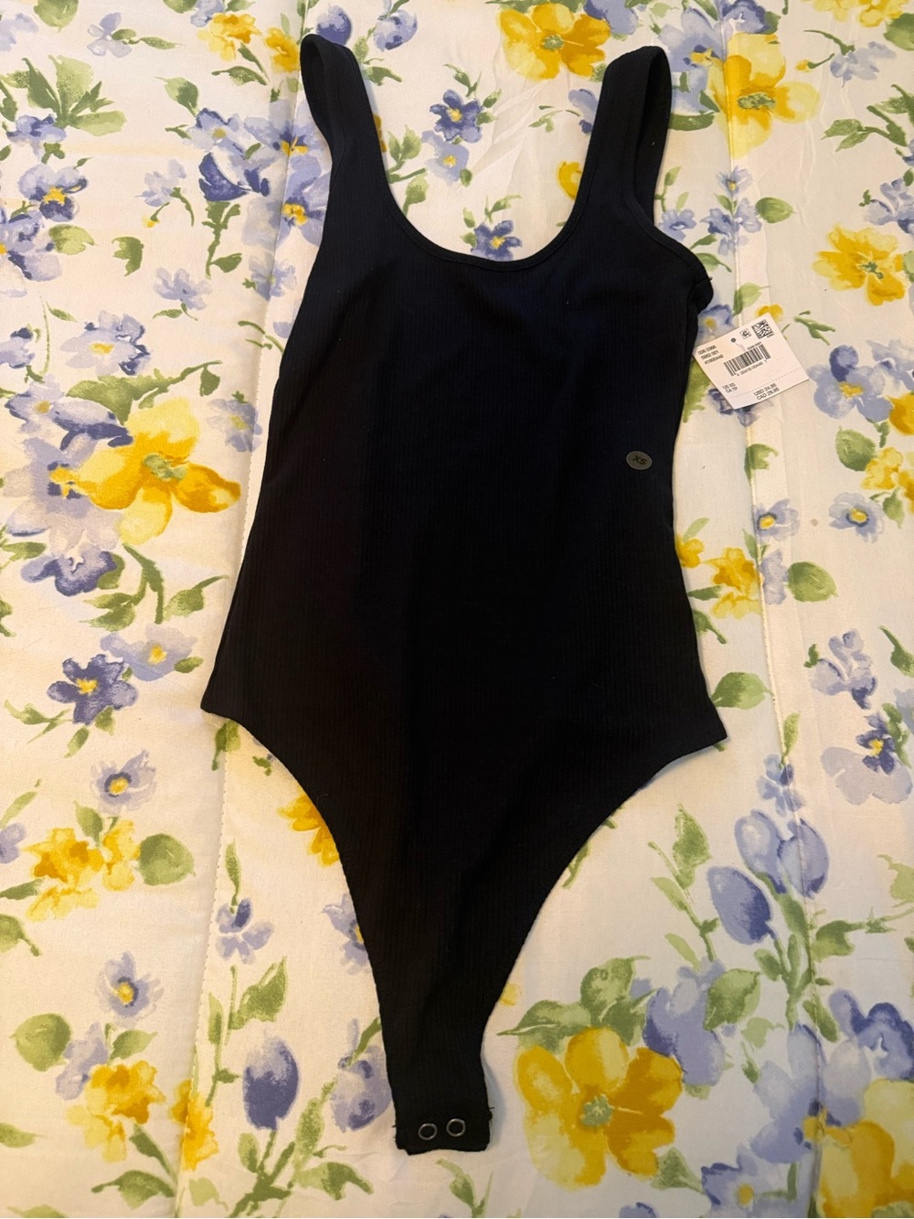 American Eagle NWT SIZE XS Black Ribbed One-Piece Bodysuit